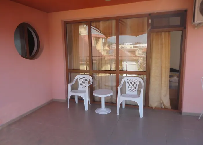 Ξενοδοχείο Kalina Πριμόρσκο